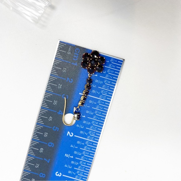 696 Vintage Bohemian Rose-Cut Garnet red Dangle Drop Earrings Modified pierced - Picture 7 of 7